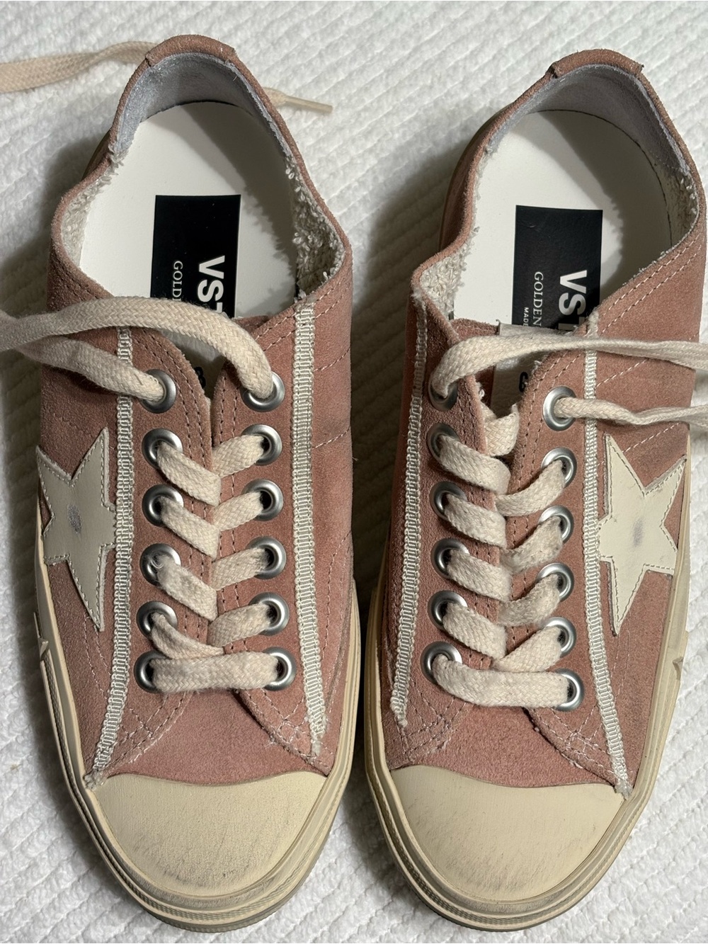 Golden Goose VStar 2 Pink/Cream Distressed Finish Size 36 New